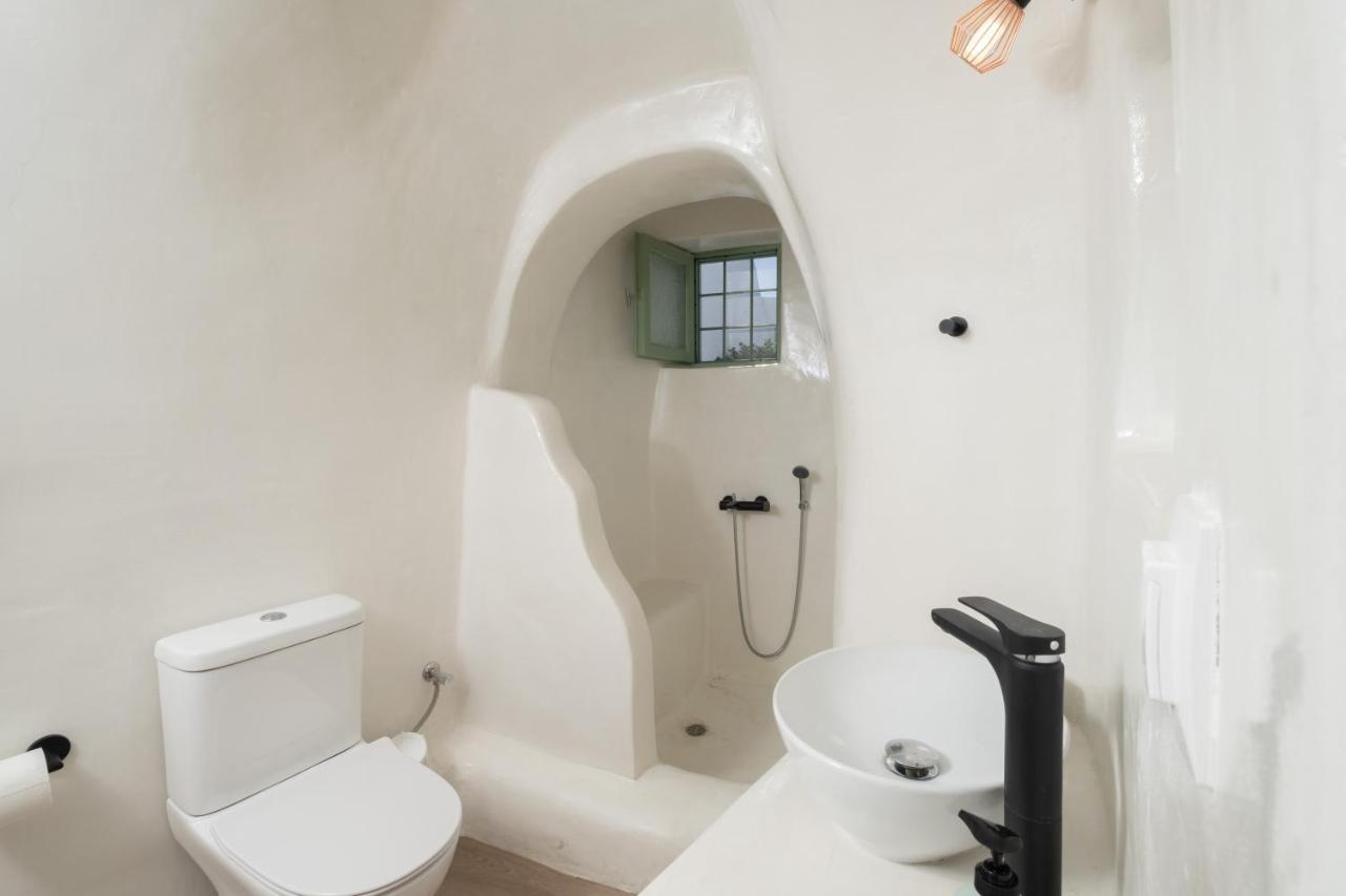 White Orchid Cave House & Studio Pyrgos Kallistis Exterior photo