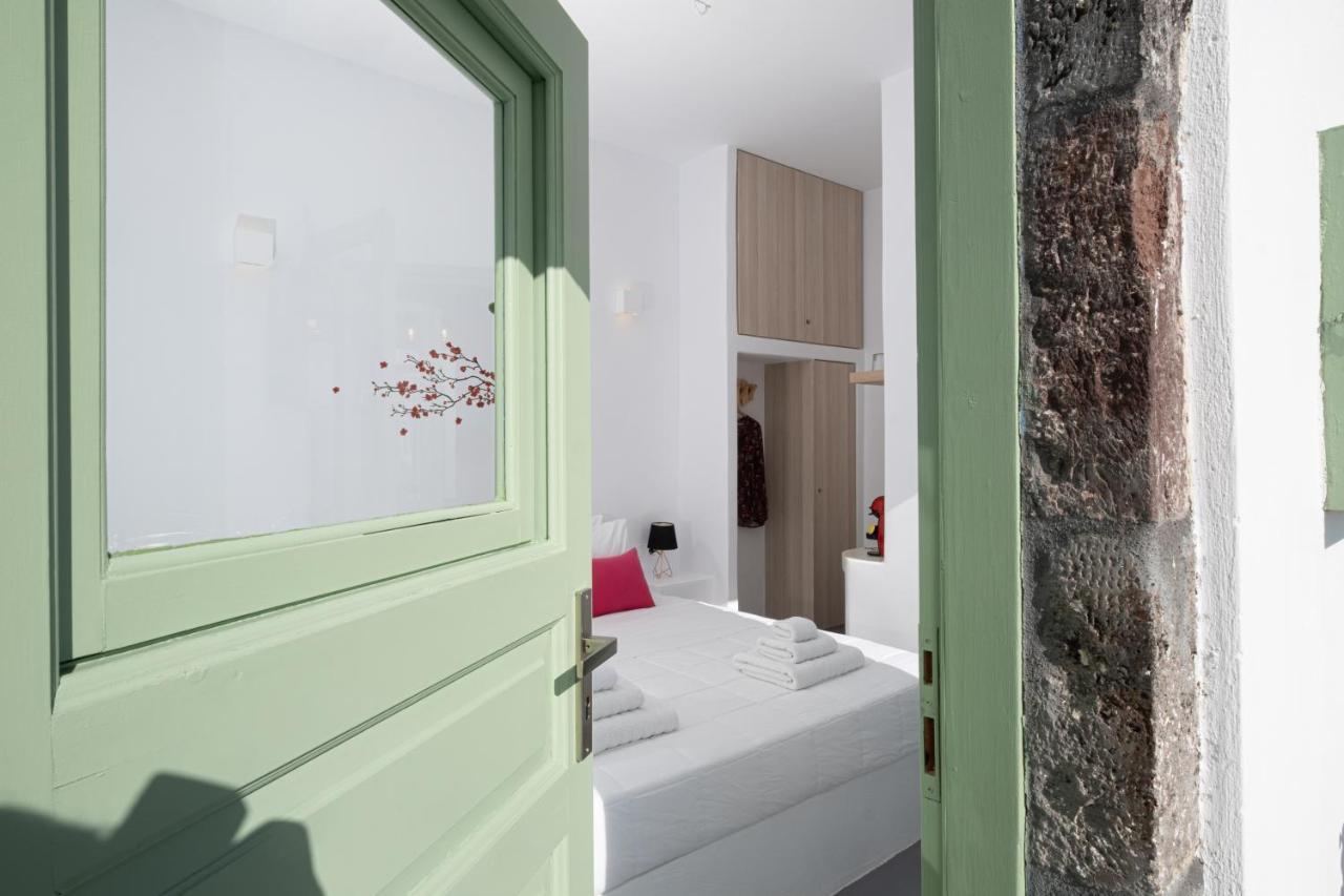 White Orchid Cave House & Studio Pyrgos Kallistis Exterior photo